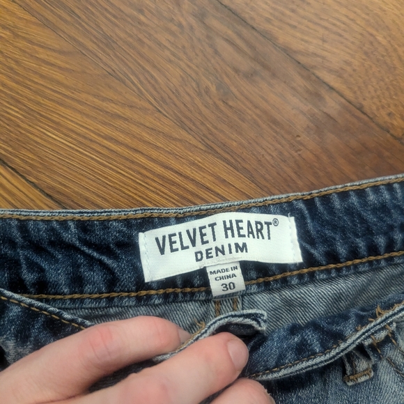 Jean Shorts - Picture 3 of 5